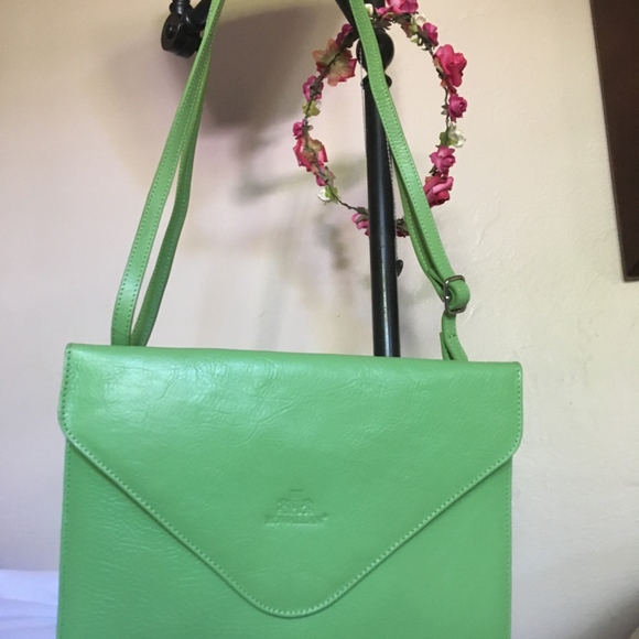 Rowallan Leather Crossbody Hand Made Fine Leather - Picture 7 of 8